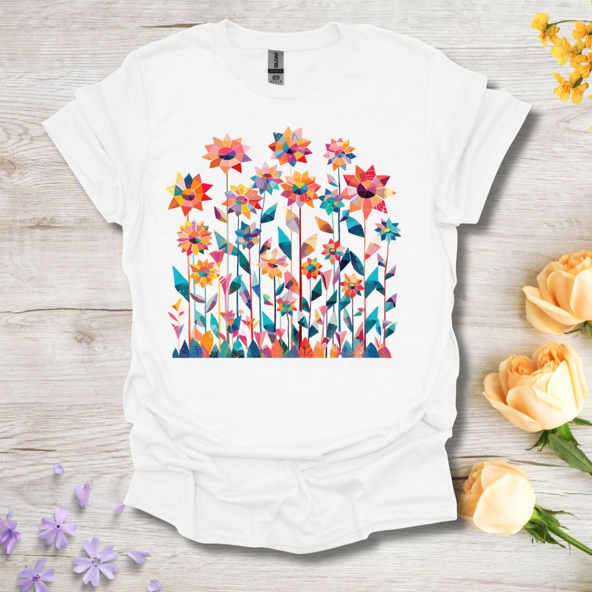 Spinner Flower - Unisex Softstyle T - Shirt - Joyed Dot Store