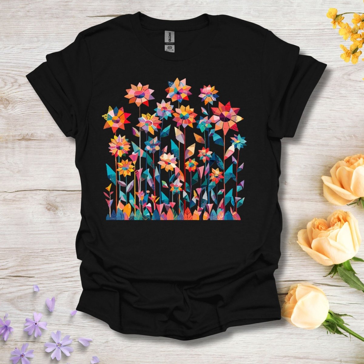 Spinner Flower - Unisex Softstyle T - Shirt - Joyed Dot Store